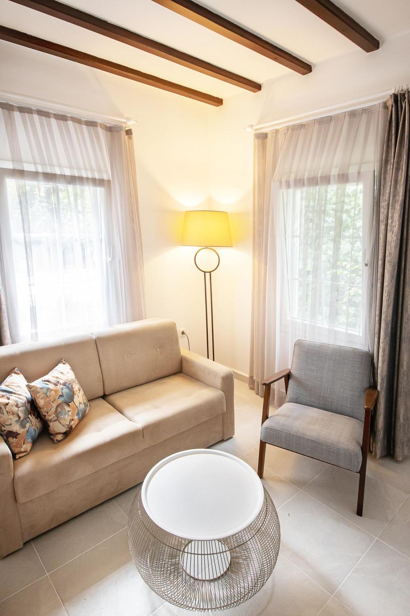 Flag Suites +12 Bodrum Стая снимка